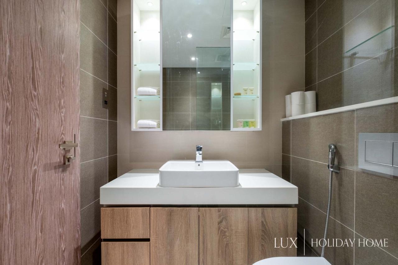 Lux - Contemporary Suite With Full Marina View Dubai Esterno foto